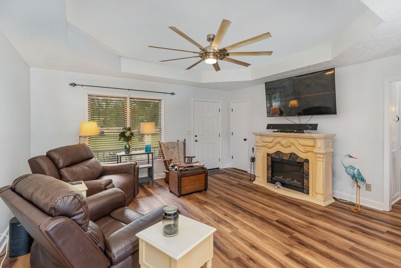 3831 Armstrong Rd, Springfield, TN 37172
