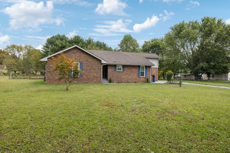 509 Amber Dr, Mount Juliet, TN 37122