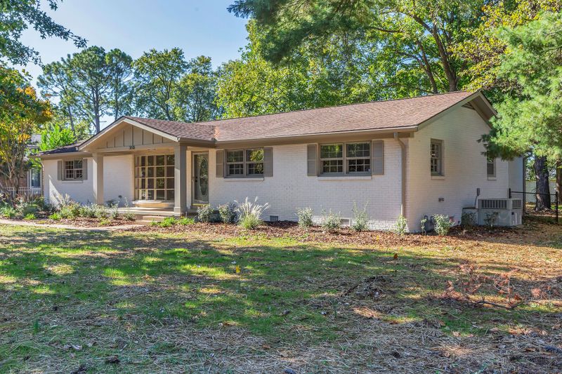 310 Ridgecrest Dr, Murfreesboro, TN 37130