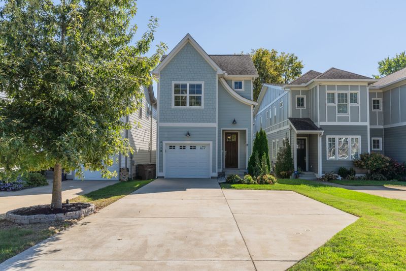 815B Knox Ave #B, Nashville, TN 37204