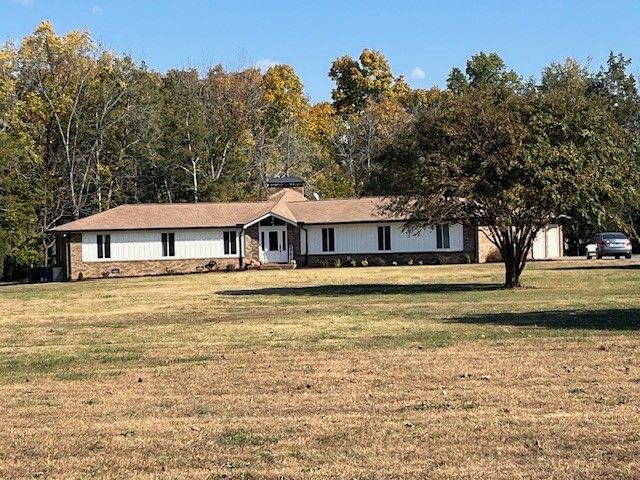 1348 Brinkley Rd, Murfreesboro, TN 37128