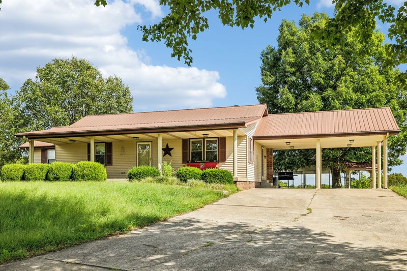 3460 Slayden Marion Rd, Cumberland Furnace, TN 37051