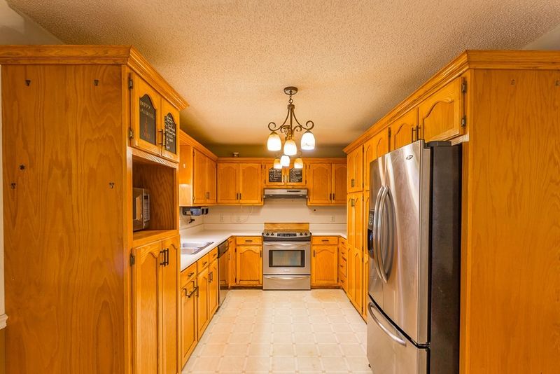 2007 Tillman Dr NE, Dalton, GA 30721
