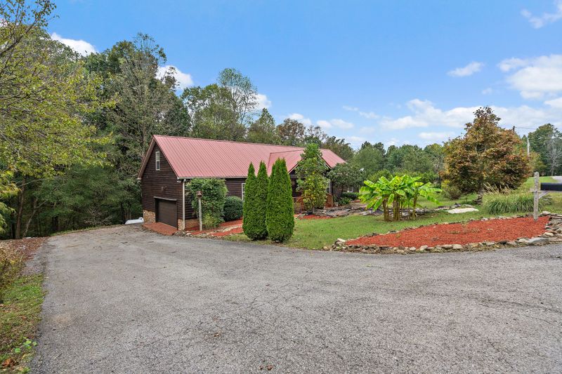 1042 Fort Hill, Portland, TN 37148