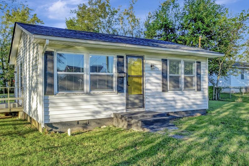 207 Green St, Lebanon, TN 37087