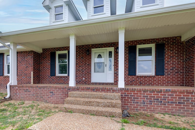 4661 E Robertson Rd, Cross Plains, TN 37049