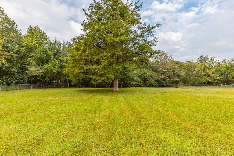 23 Glen Eden Way, La Fayette, GA 30728