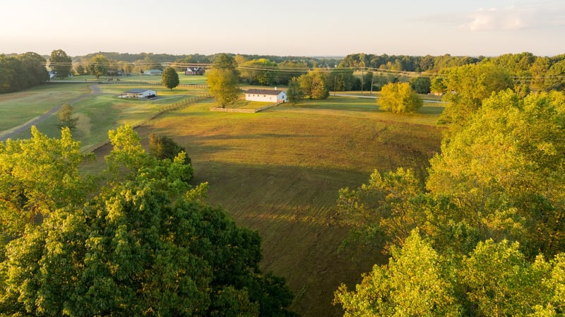 7710 Pinewood Rd, Primm Springs, TN 38476