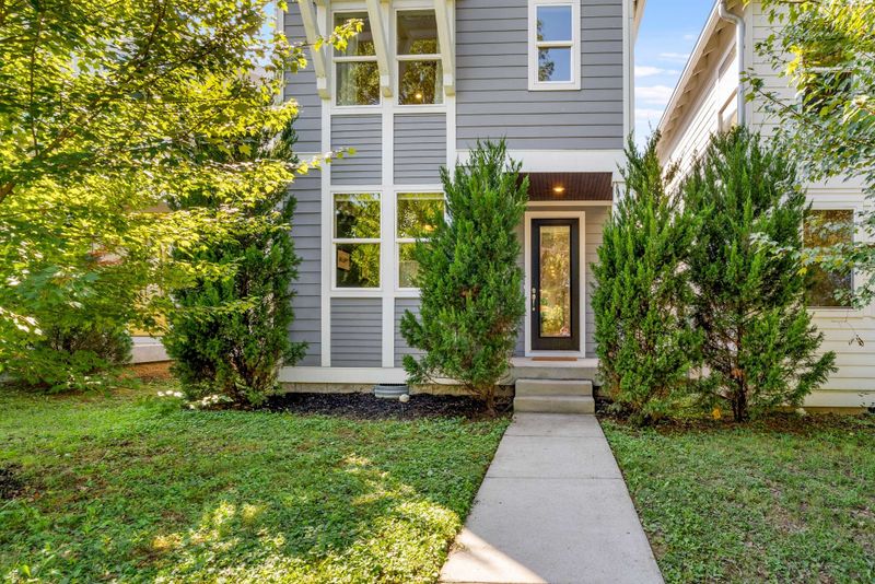 111B Rosebank Ave, Nashville, TN 37206