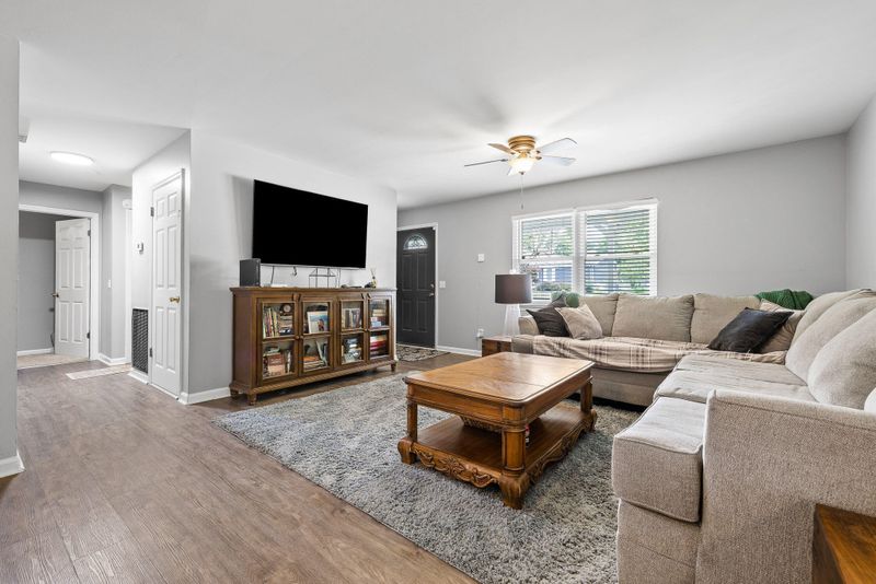 244 Overbrook Dr, Rossville, GA 30741