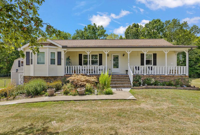 244 Overbrook Dr, Rossville, GA 30741