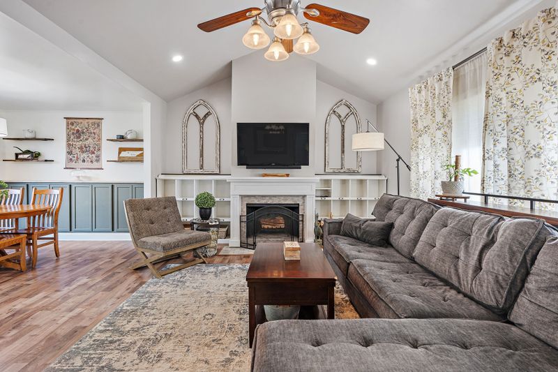 813 Williamsburg West Dr, Nashville, TN 37221