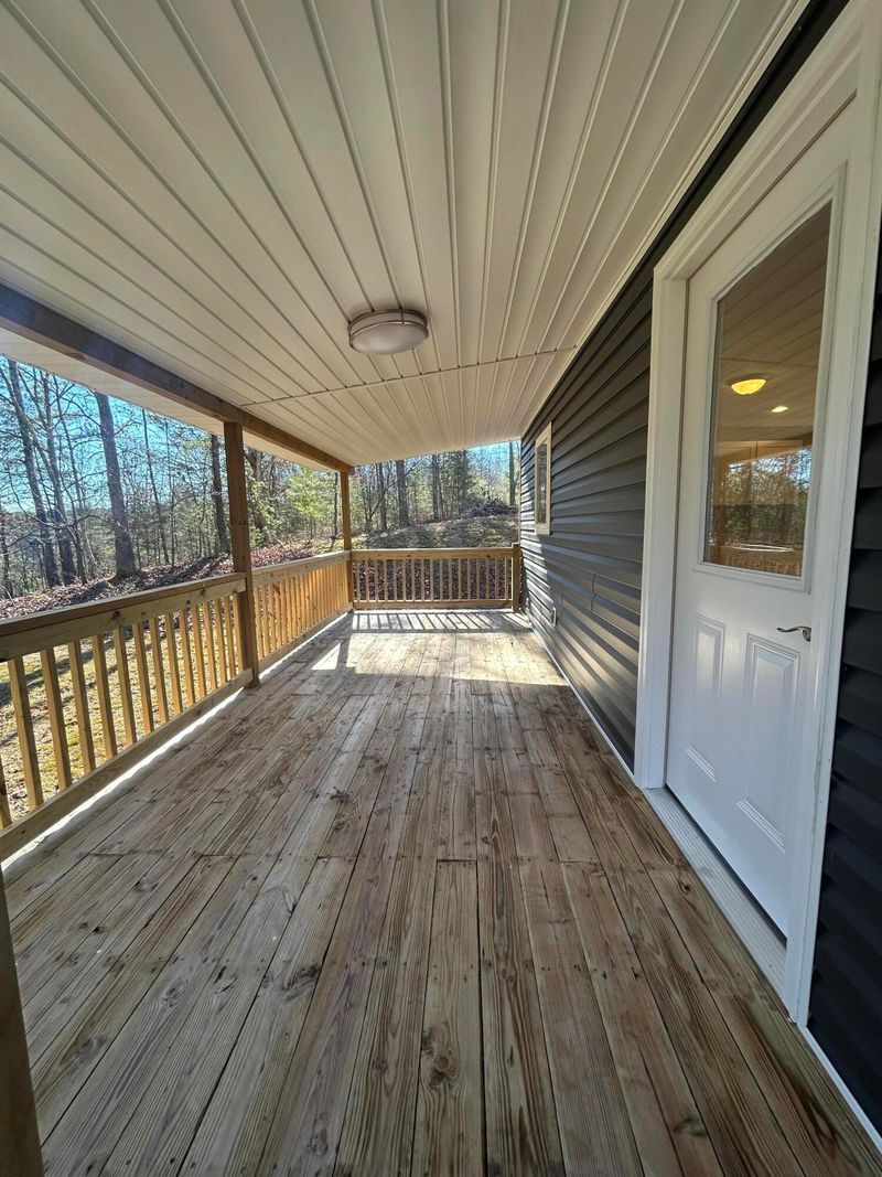 1068 Cordell Ave, La Fayette, GA 30728