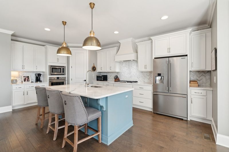 2032 Mcavoy Dr, Franklin, TN 37064