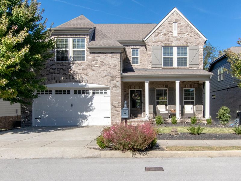 2112 English Garden Way, Thompsons Station, TN 37179
