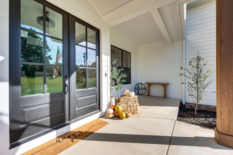 2135 Lewisburg Pike, Franklin, TN 37064