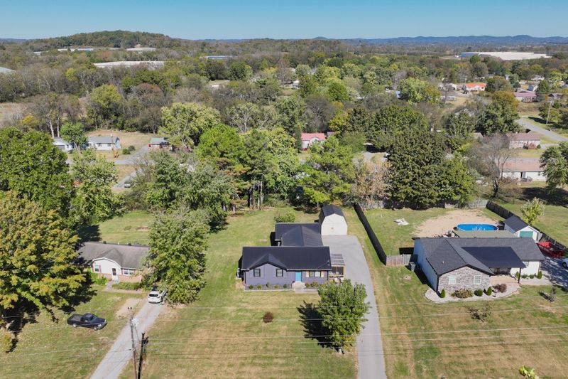 1490 Calvert Ct W, Gallatin, TN 37066