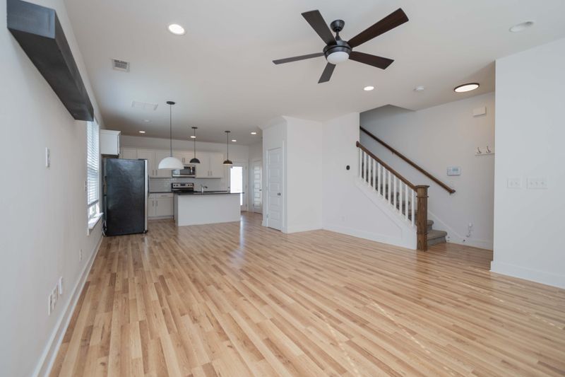 1033 Saddlestone Dr, Hermitage, TN 37076