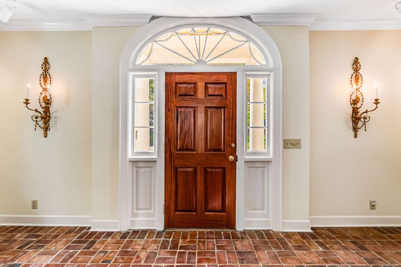 193 Moultrie Pk, Nashville, TN 37205