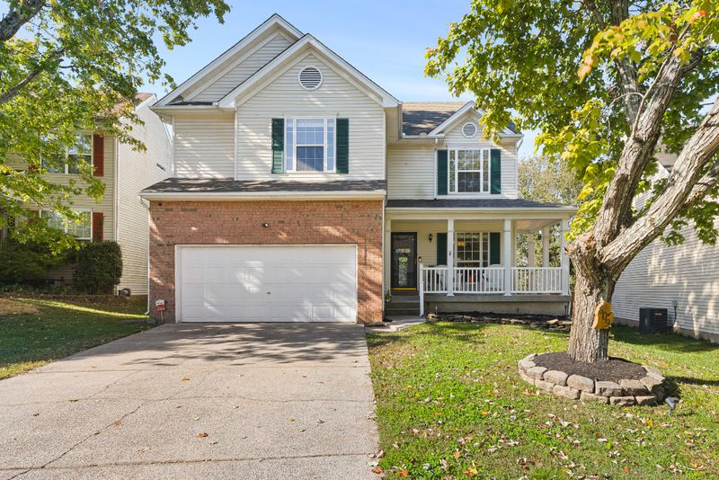 609 Sweetwater Cir, Old Hickory, TN 37138