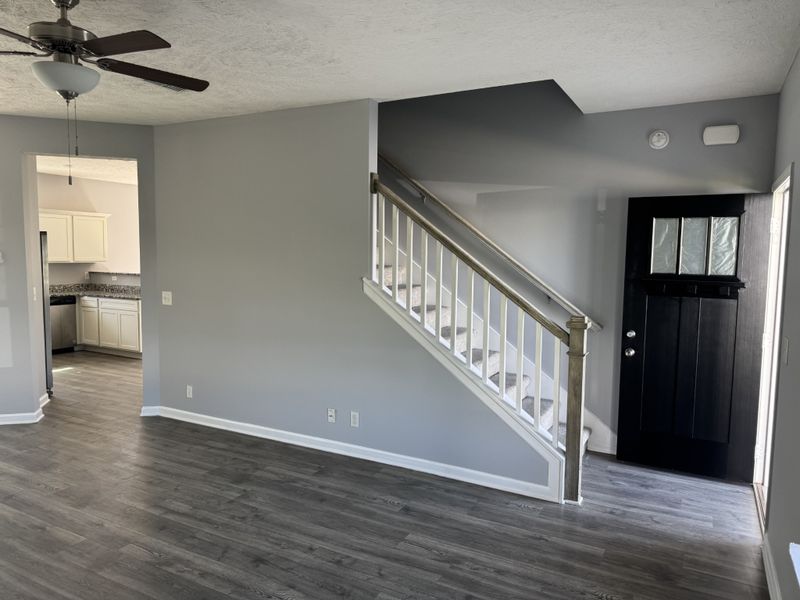 1947 Albarado Trl, Murfreesboro, TN 37128