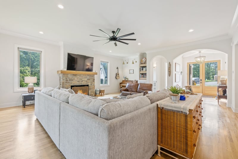 247 Scarsdale Dr N, Hendersonville, TN 37075