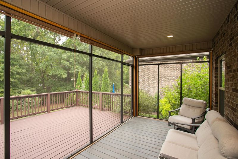 138 Monarchos Dr, Gallatin, TN 37066