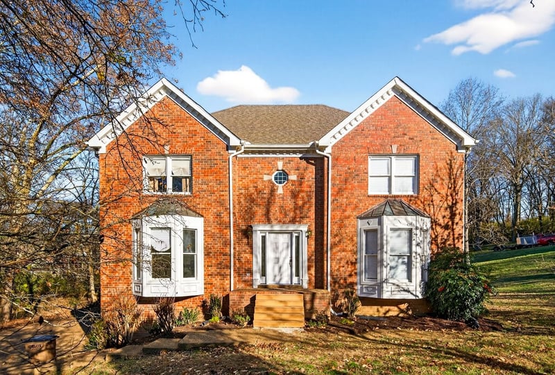 486 Sunnybrook Dr, Brentwood, TN 37027