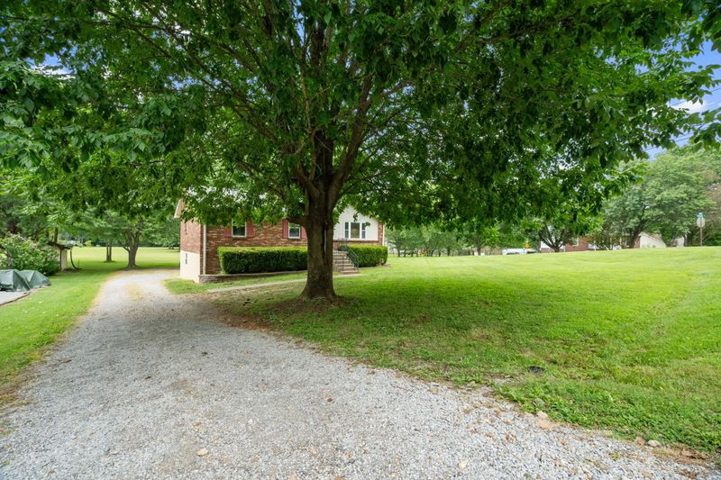 204 Hunter St, Portland, TN 37148