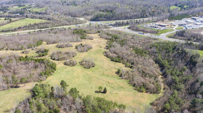 9011 Highway 321 N, Lenoir City, TN 37771