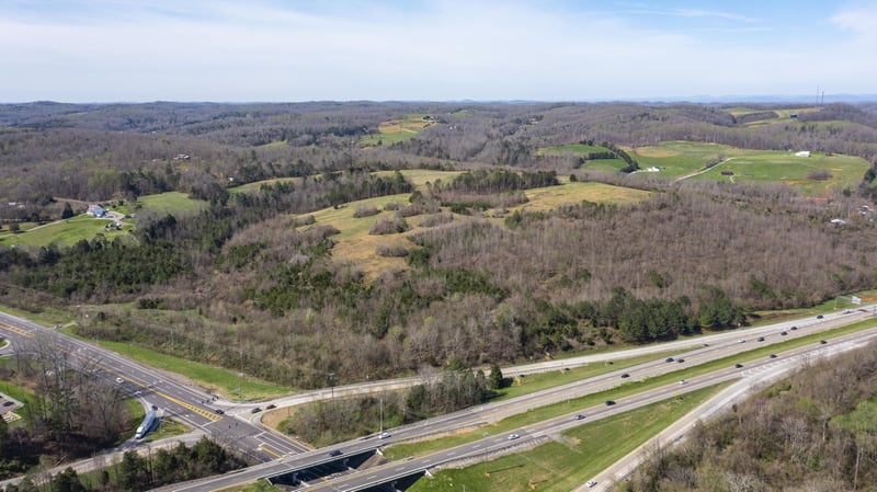 9011 Highway 321 N, Lenoir City, TN 37771