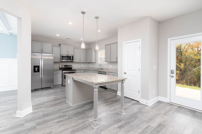 2202 Pathfinder Dr, Murfreesboro, TN 37127