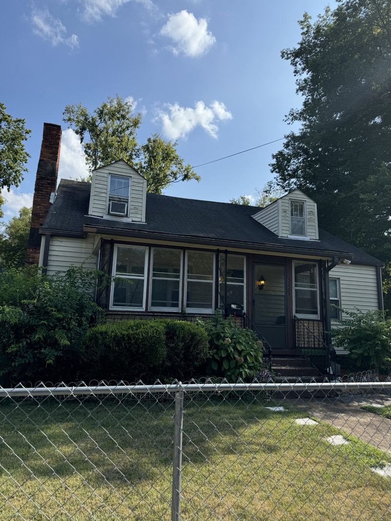 2405 Albion St N, Nashville, TN 37208