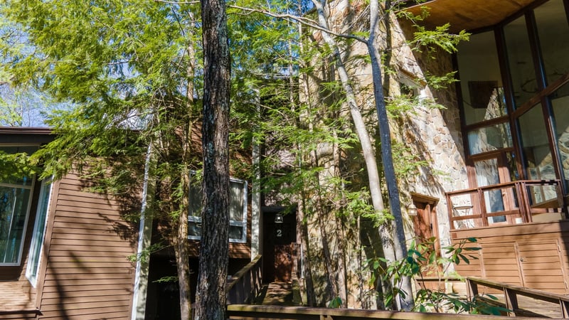 401 Mcfarland Rd #2, Lookout Mountain, GA 30750
