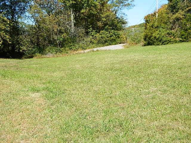 1 Flat Creek Rd, College Grove, TN 37046