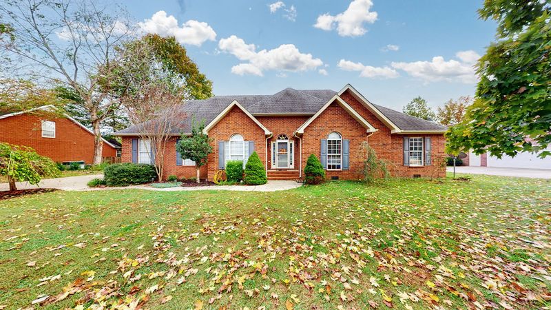 303 Robert E Lee Ln, Smyrna, TN 37167