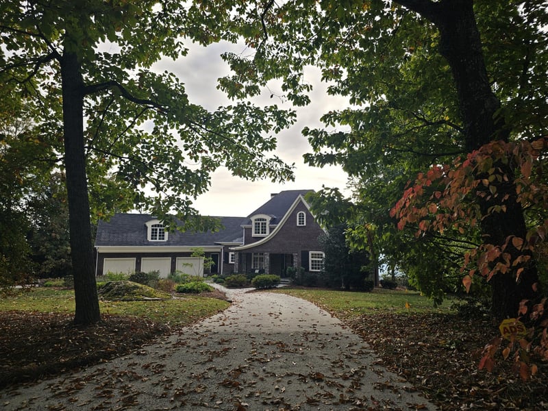 1615 Fairy Dell Trl, Lookout Mountain, GA 30750