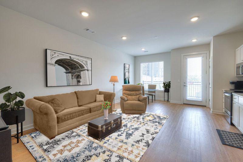 600 E Trinity Ln #202, Nashville, TN 37207