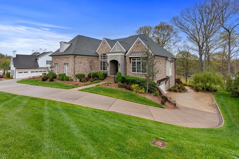 6685 Hastings Ln, Franklin, TN 37069