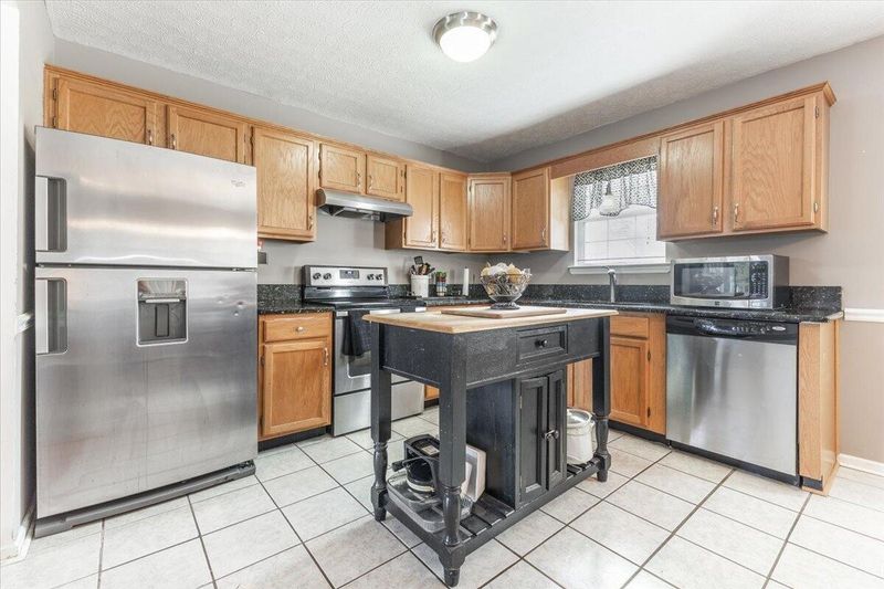 159 Windy Hill Dr, Ringgold, GA 30736