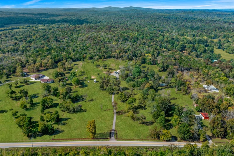 5285 Simmons Bluff Rd, Lebanon, TN 37090