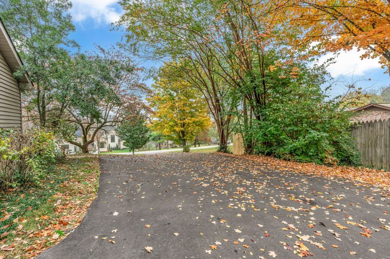 1013 Highland Rd, Brentwood, TN 37027