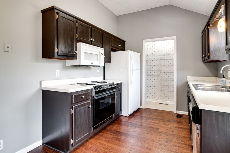 200 Township Dr, Hendersonville, TN 37075