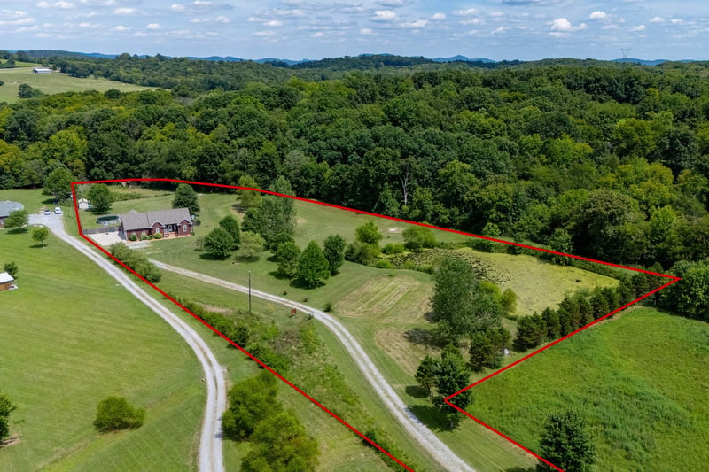 3583 Linwood Rd, Watertown, TN 37184