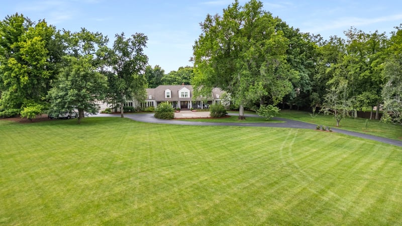2221 Old Hickory Blvd, Nashville, TN 37215