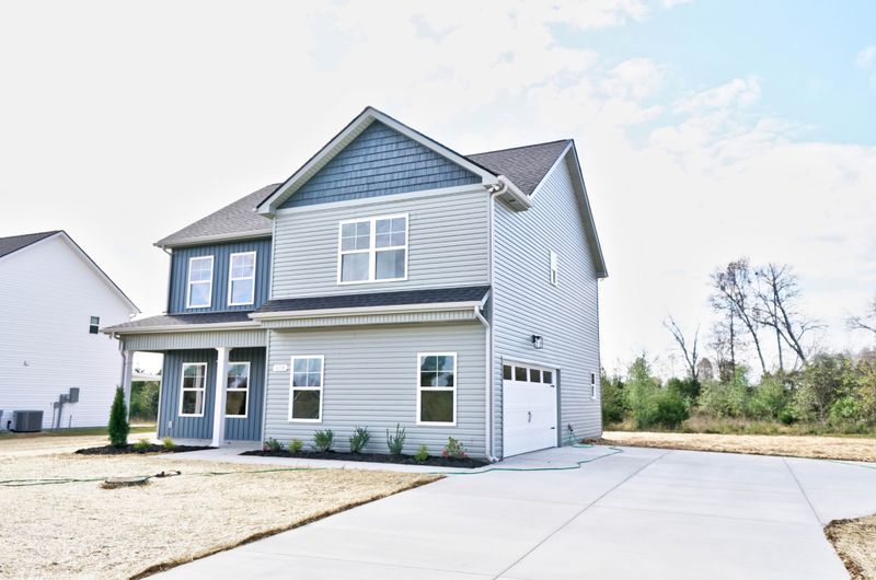 618 Vrabel Rd, Murfreesboro, TN 37130