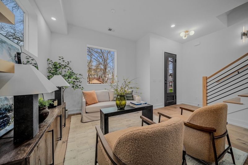 1330 Stainback Ave, Nashville, TN 37207