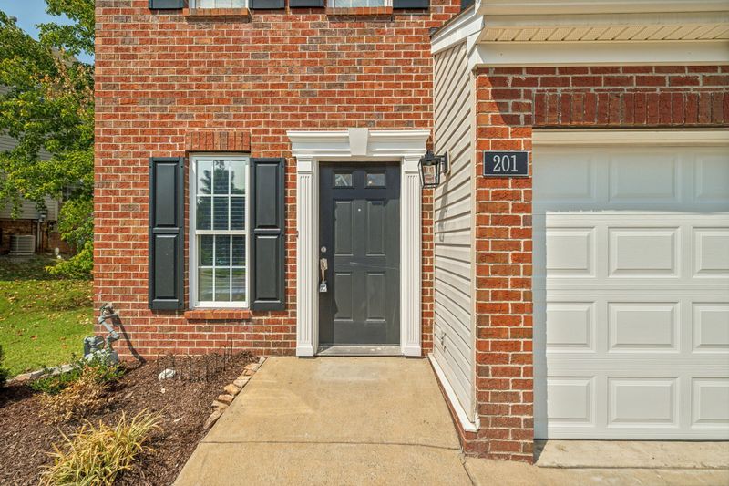 1345 Bell Rd #201, Antioch, TN 37013