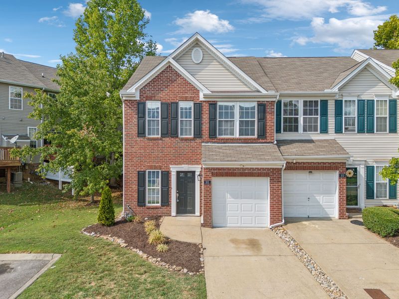1345 Bell Rd #201, Antioch, TN 37013