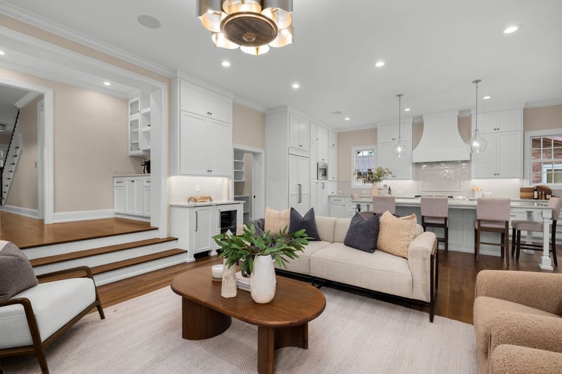 224 Harding Pl, Nashville, TN 37205